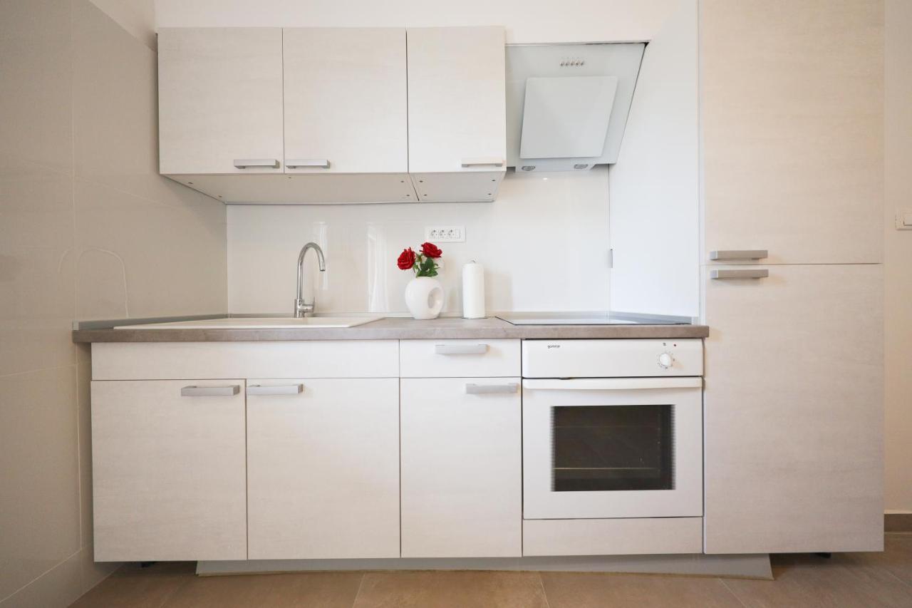 Apartments Skara Bibinje Extérieur photo