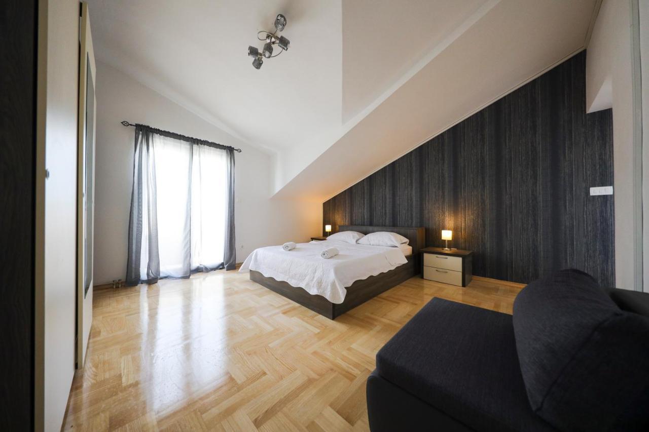 Apartments Skara Bibinje Extérieur photo